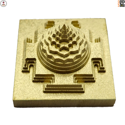 Gold Plated Meru Shri Yantra – Side Profile View

